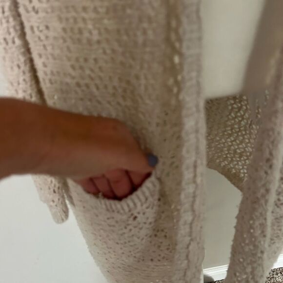 Cynthia Rowley Women’s Cream Knit Open Front Hooded Cardigan Sweater Medium - Picture 7 of 12